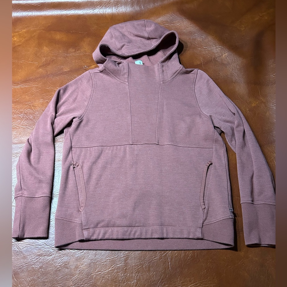 Mountain hardwear jacket